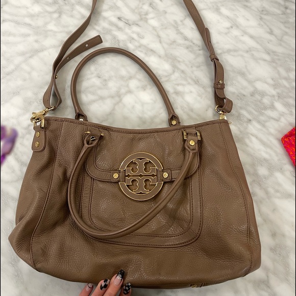 Tory Burch purse - Picture 1 of 4